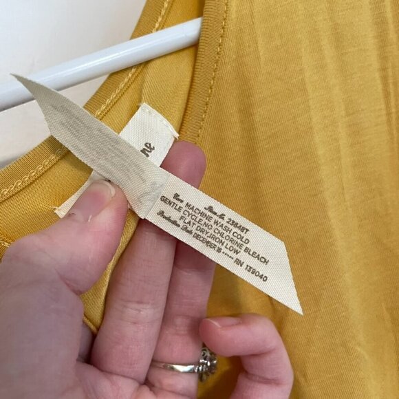 MATILDA JANE Bocce Ball Lace Accent Top Mustard Yellow Lace Back Short Sleeve M - Picture 13 of 16